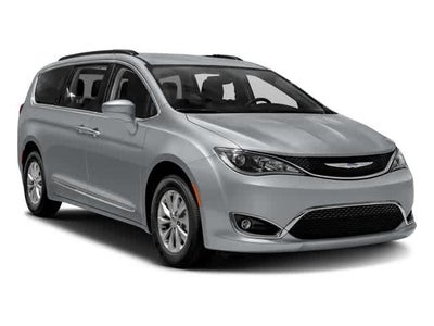 Chrysler Pacifica Limited 2017