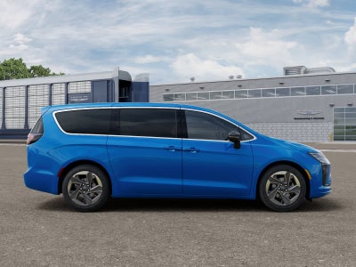 Chrysler Pacifica 2027 PACIFICA LIMITED