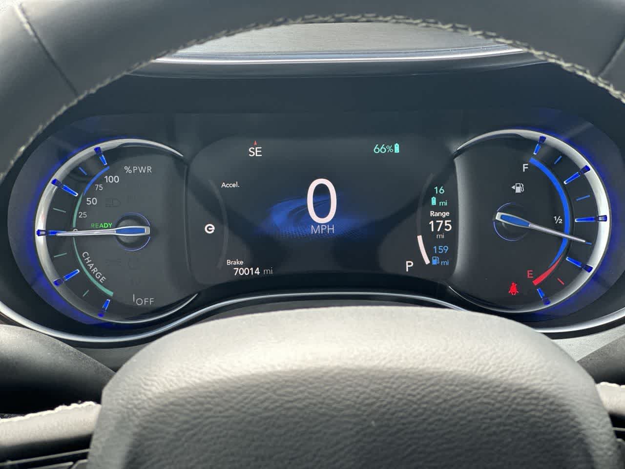 Chrysler Pacifica Hybrid Limited 2022