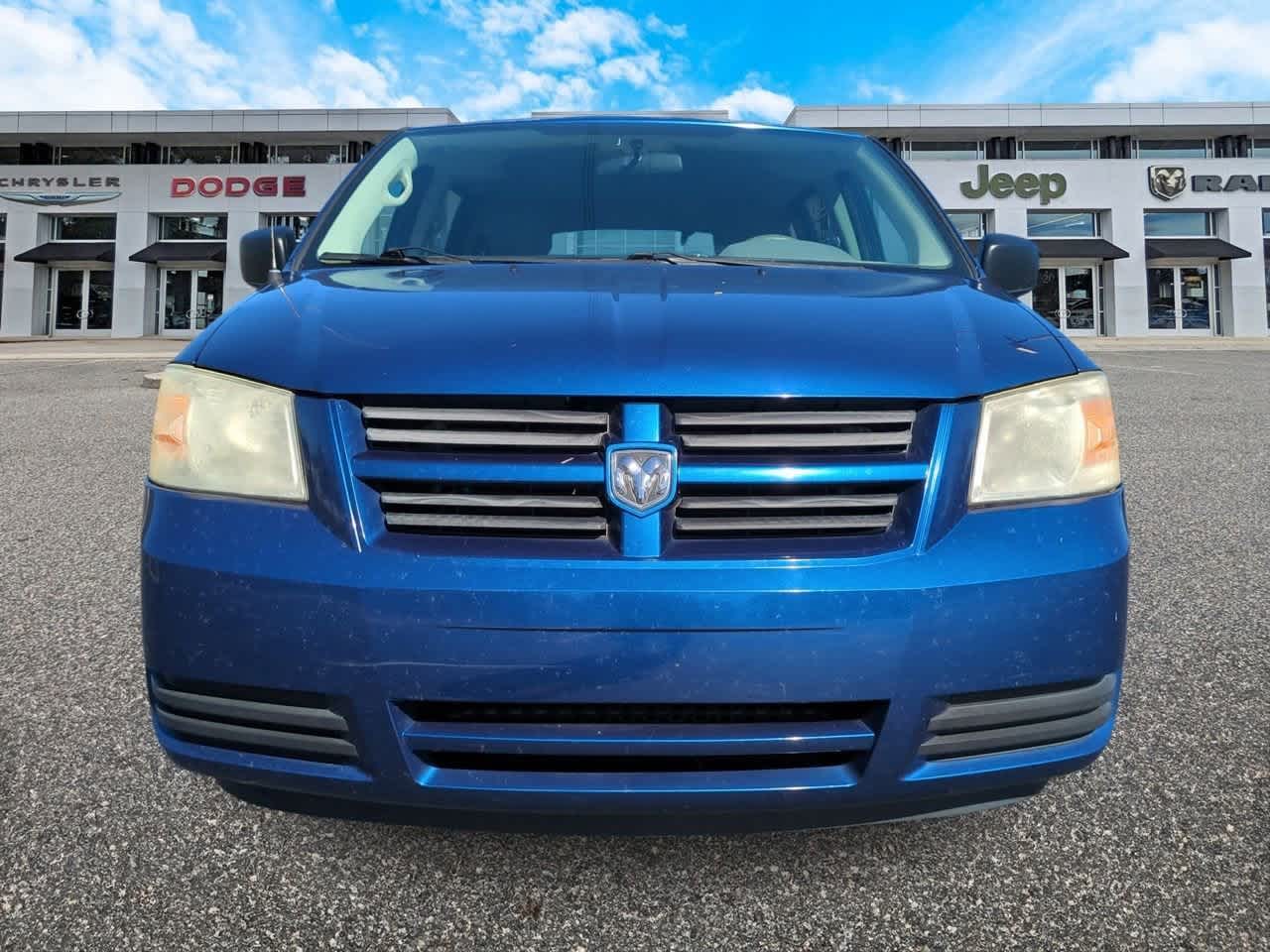 Dodge Grand Caravan Hero 2010