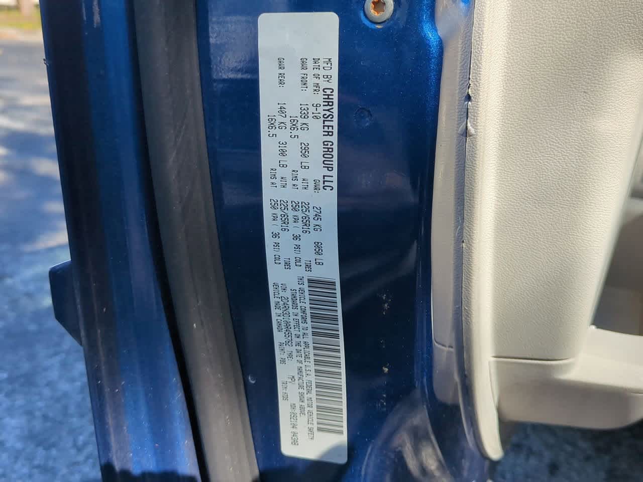 Dodge Grand Caravan Hero 2010