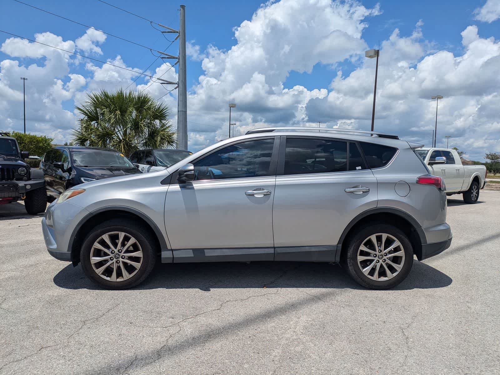 Toyota RAV4 Limited 2017