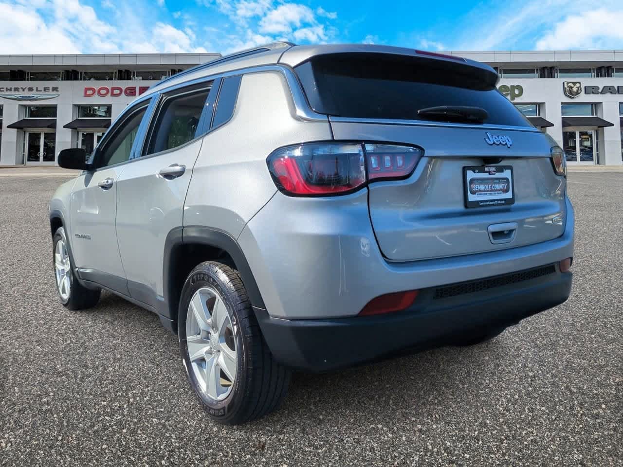 2022 Jeep Compass Latitude FWD