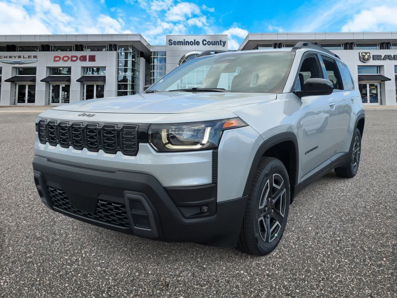 Jeep Cherokee 2026, modelo LAREDO 4X4