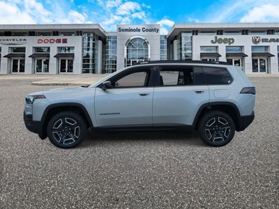Jeep Cherokee 2026, modelo LAREDO 4X4