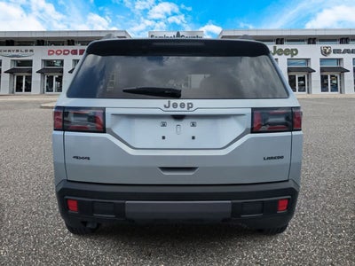 Jeep Cherokee 2026, modelo LAREDO 4X4