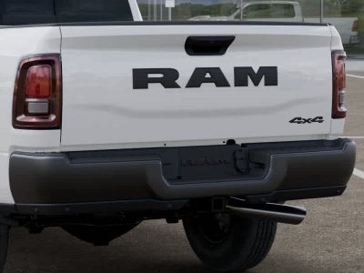RAM 2500 de 2026, RAM 2500 TRADESMAN, cabina doble, 4x4, caja de 6'4'