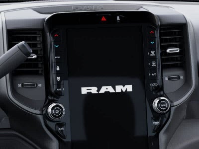 RAM 2500 de 2026, RAM 2500 TRADESMAN, cabina doble, 4x4, caja de 6'4'