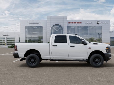 RAM 2500 de 2026, RAM 2500 TRADESMAN, cabina doble, 4x4, caja de 6'4'