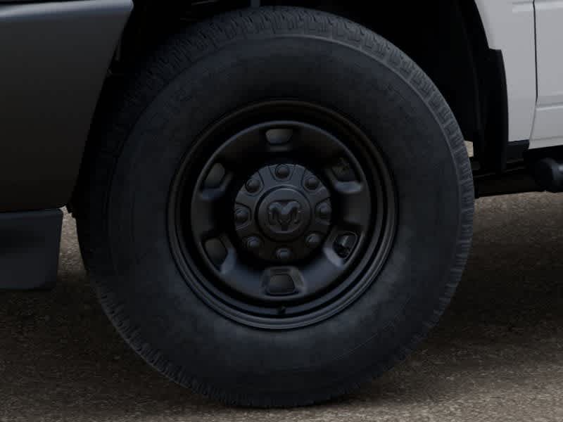 RAM 2500 de 2026, RAM 2500 TRADESMAN, cabina doble, 4x4, caja de 6'4'