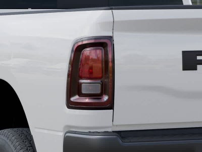 RAM 2500 de 2026, RAM 2500 TRADESMAN, cabina doble, 4x4, caja de 6'4'