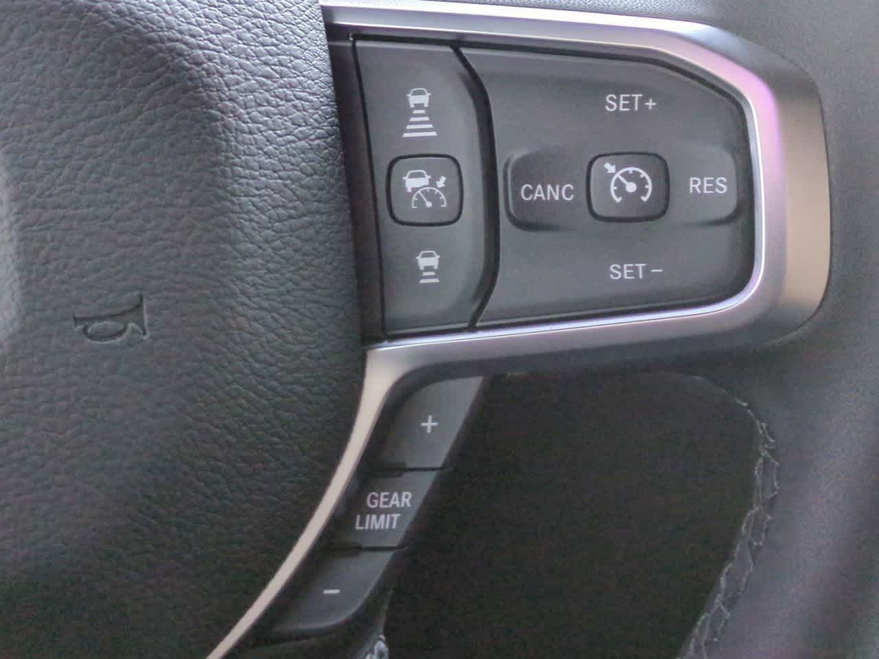 2026 RAM Ram 2500 RAM 2500 WARLOCK CREW CAB 4X4 6'4' BOX