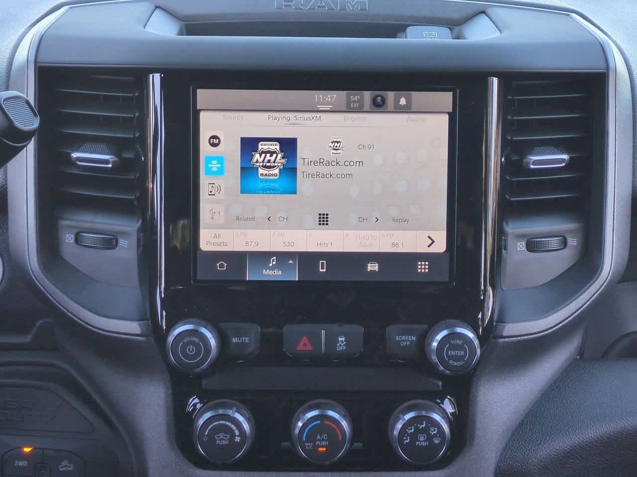 2026 RAM Ram 2500 RAM 2500 WARLOCK CREW CAB 4X4 6'4' BOX