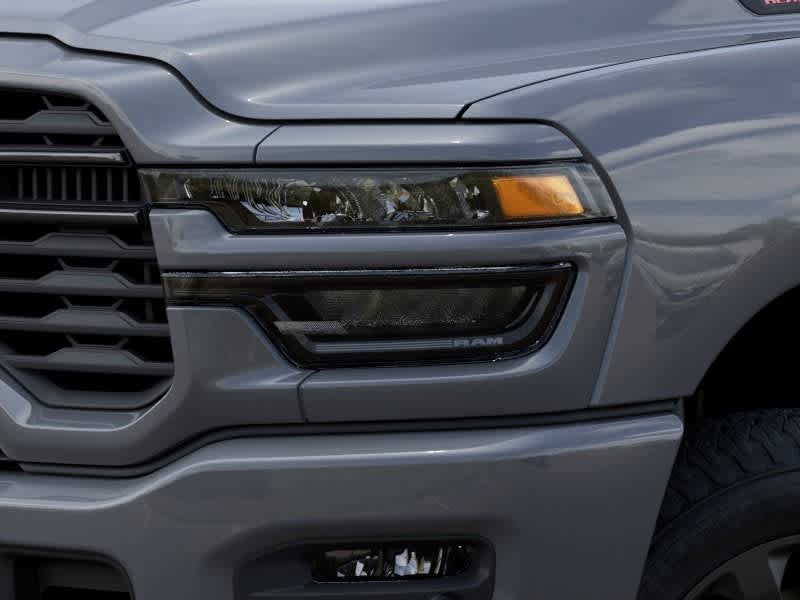 RAM 2500 del año 2027, RAM 2500 BIG HORN, cabina doble, 4x4, caja de 6'4'