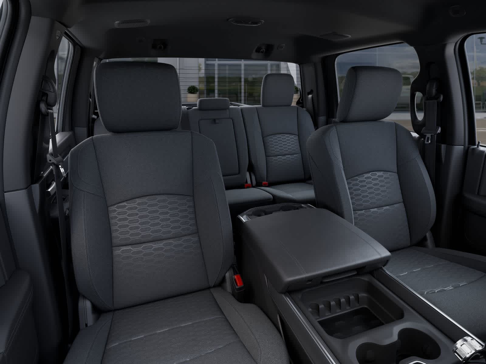 RAM 2500 del año 2027, RAM 2500 BIG HORN, cabina doble, 4x4, caja de 6'4'