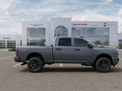RAM 2500 del año 2027, RAM 2500 BIG HORN, cabina doble, 4x4, caja de 6'4'