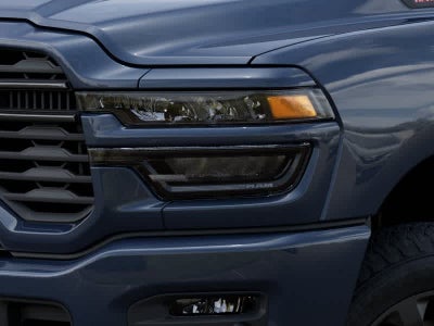 RAM 2500 del año 2027, RAM 2500 BIG HORN, cabina doble, 4x4, caja de 6'4'
