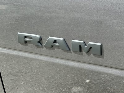 RAM 2500 del año 2027, RAM 2500 BIG HORN, cabina doble, 4x4, caja de 6'4'