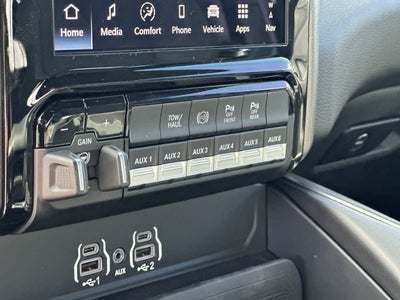 RAM 2500 del año 2027, RAM 2500 BIG HORN, cabina doble, 4x4, caja de 6'4'