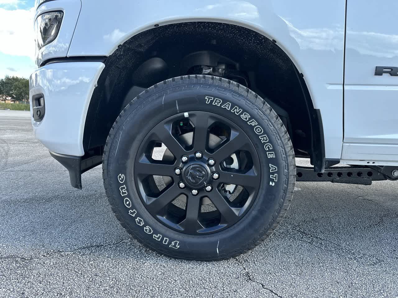 RAM 2500 del año 2027, RAM 2500 BIG HORN, cabina doble, 4x4, caja de 6'4'