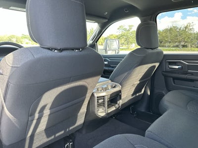 RAM 2500 del año 2027, RAM 2500 BIG HORN, cabina doble, 4x4, caja de 6'4'