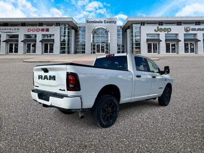 RAM 2500 del año 2027, RAM 2500 BIG HORN, cabina doble, 4x4, caja de 6'4'