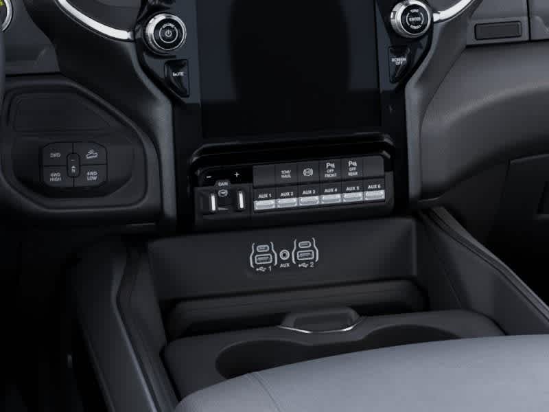 RAM 2500 del año 2027, RAM 2500 BIG HORN, cabina doble, 4x4, caja de 6'4'