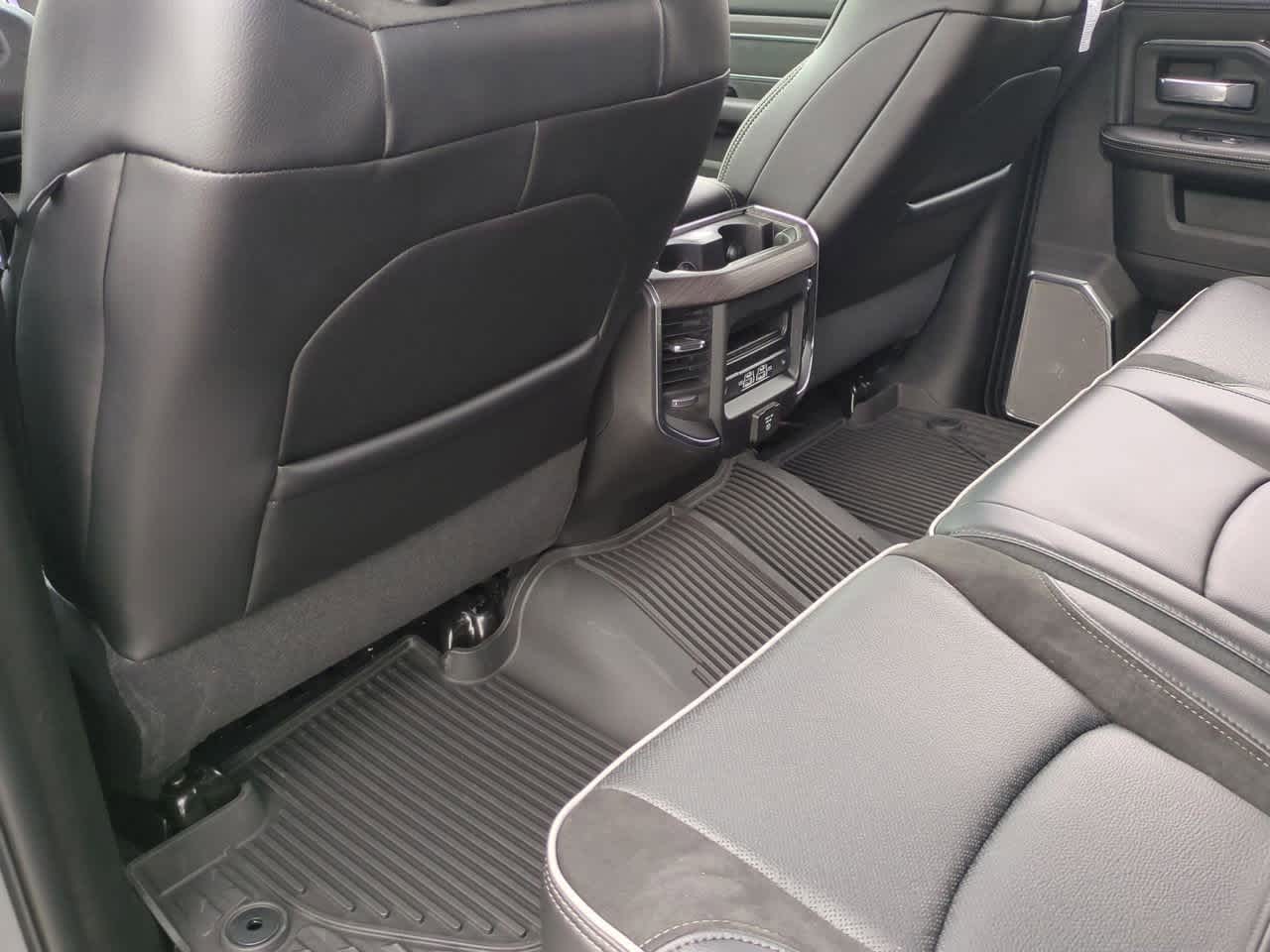 2026 RAM Ram 2500 RAM 2500 LARAMIE MEGA CAB 4X4 6'4' BOX