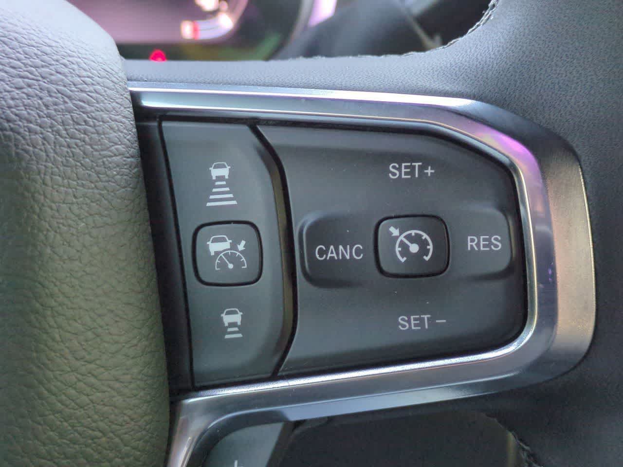 2026 RAM 2500 Laramie Mega Cab 4x4 Caja de 6'4''