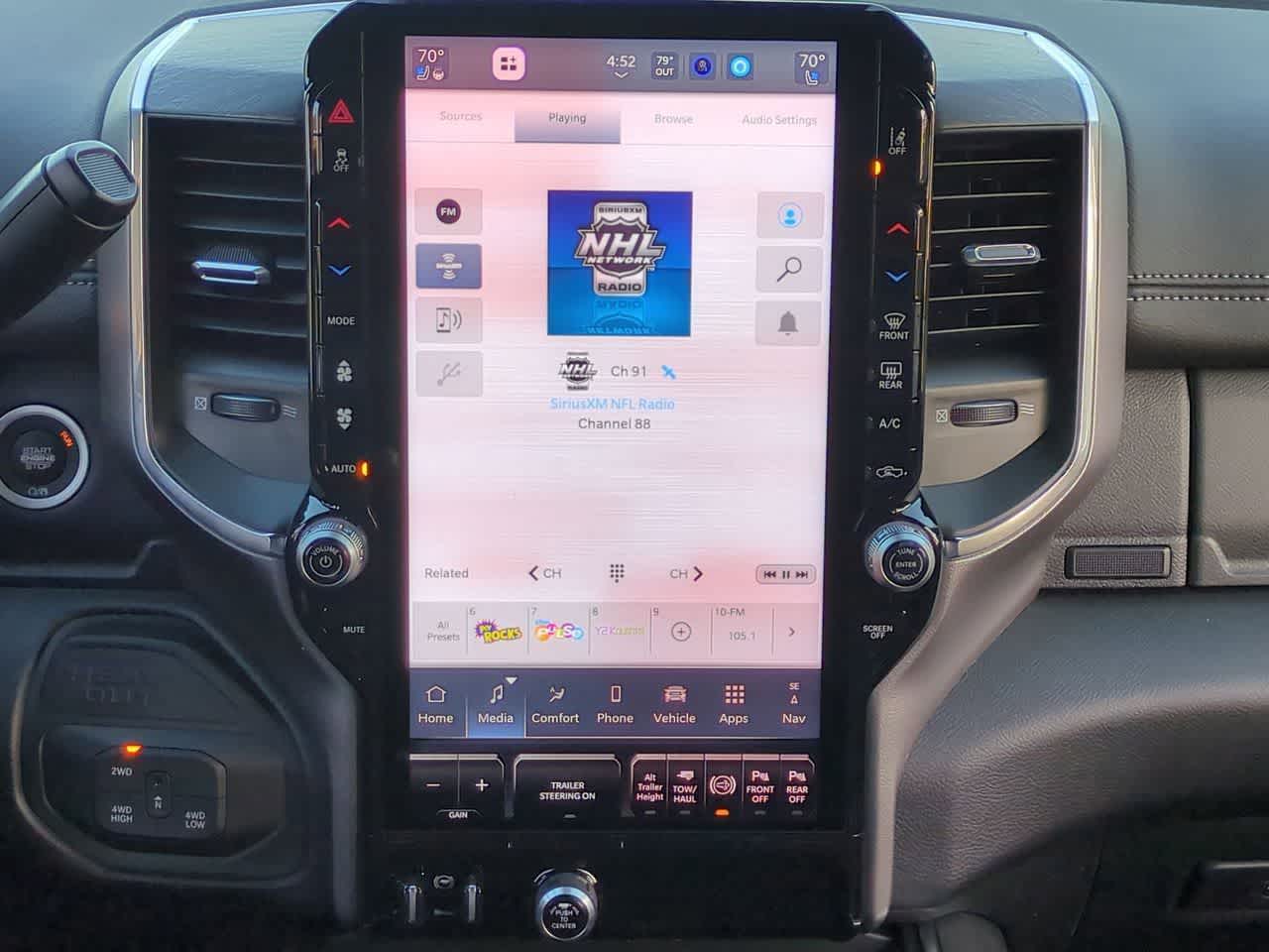 2026 RAM 2500 Laramie Mega Cab 4x4 Caja de 6'4''