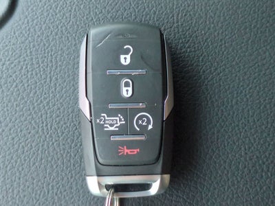 2026 RAM 2500 Laramie Mega Cab 4x4 Caja de 6'4''