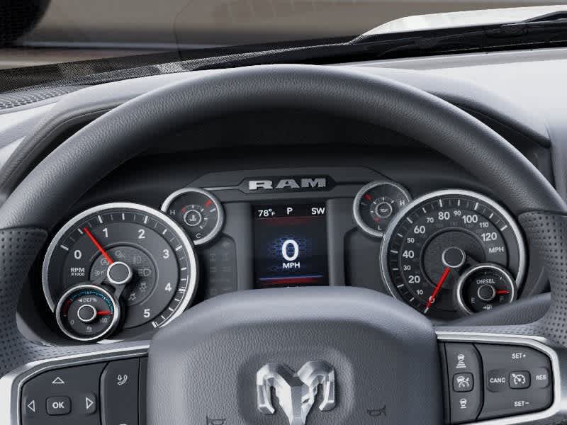RAM 3500 de 2026, RAM 3500 TRADESMAN, cabina doble, 4x4, caja de 8'