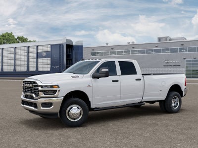 RAM 3500 de 2026, RAM 3500 TRADESMAN, cabina doble, 4x4, caja de 8'