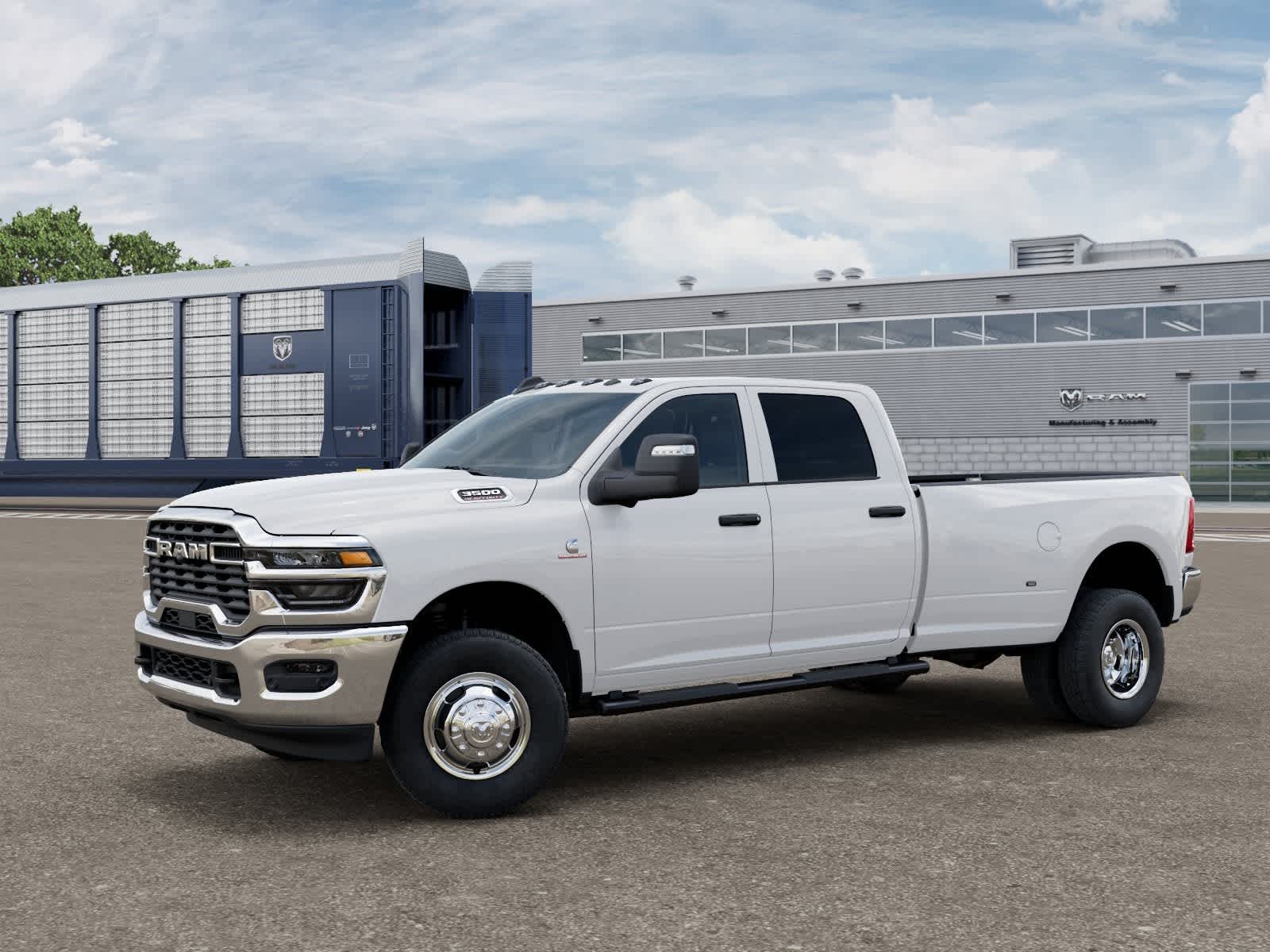 RAM 3500 de 2026, RAM 3500 TRADESMAN, cabina doble, 4x4, caja de 8'