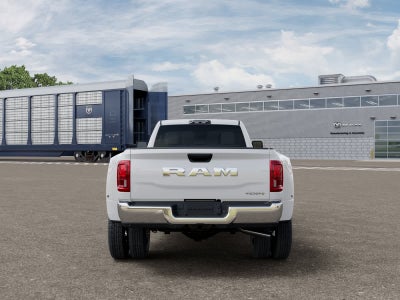 RAM 3500 de 2026, RAM 3500 TRADESMAN, cabina doble, 4x4, caja de 8'
