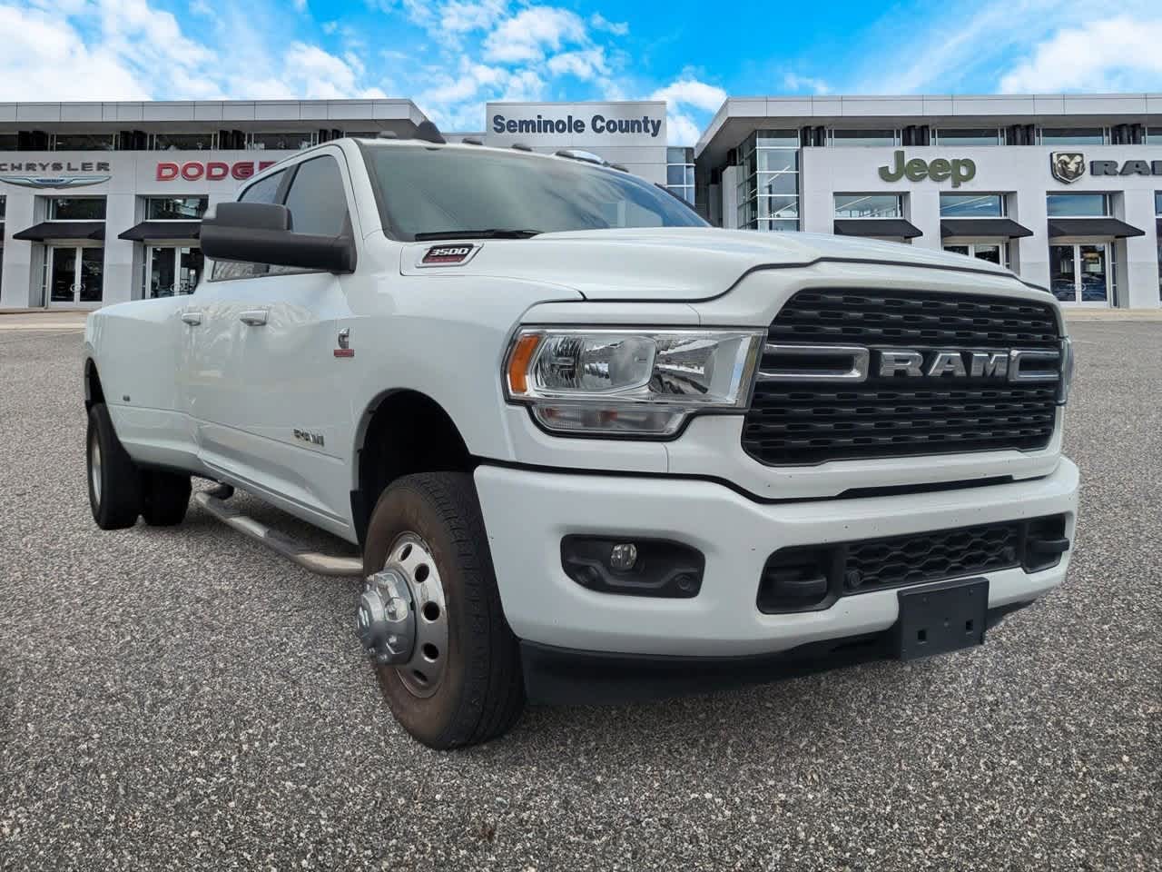 2022 RAM 3500 Lone Star Cabina Doble 4x4 Caja de 8'