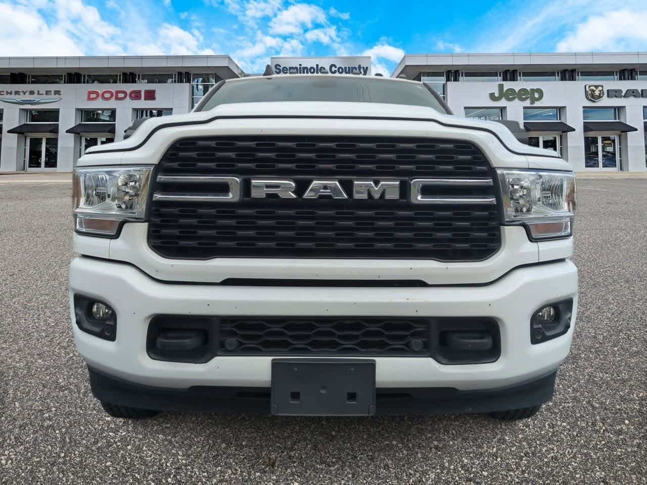 2022 RAM 3500 Lone Star Cabina Doble 4x4 Caja de 8'