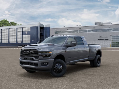 RAM 3500 de 2027, RAM 3500 LARAMIE MEGA CAB 4x4 con caja de 6'4'