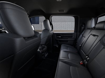 RAM 3500 de 2027, RAM 3500 LARAMIE MEGA CAB 4x4 con caja de 6'4'