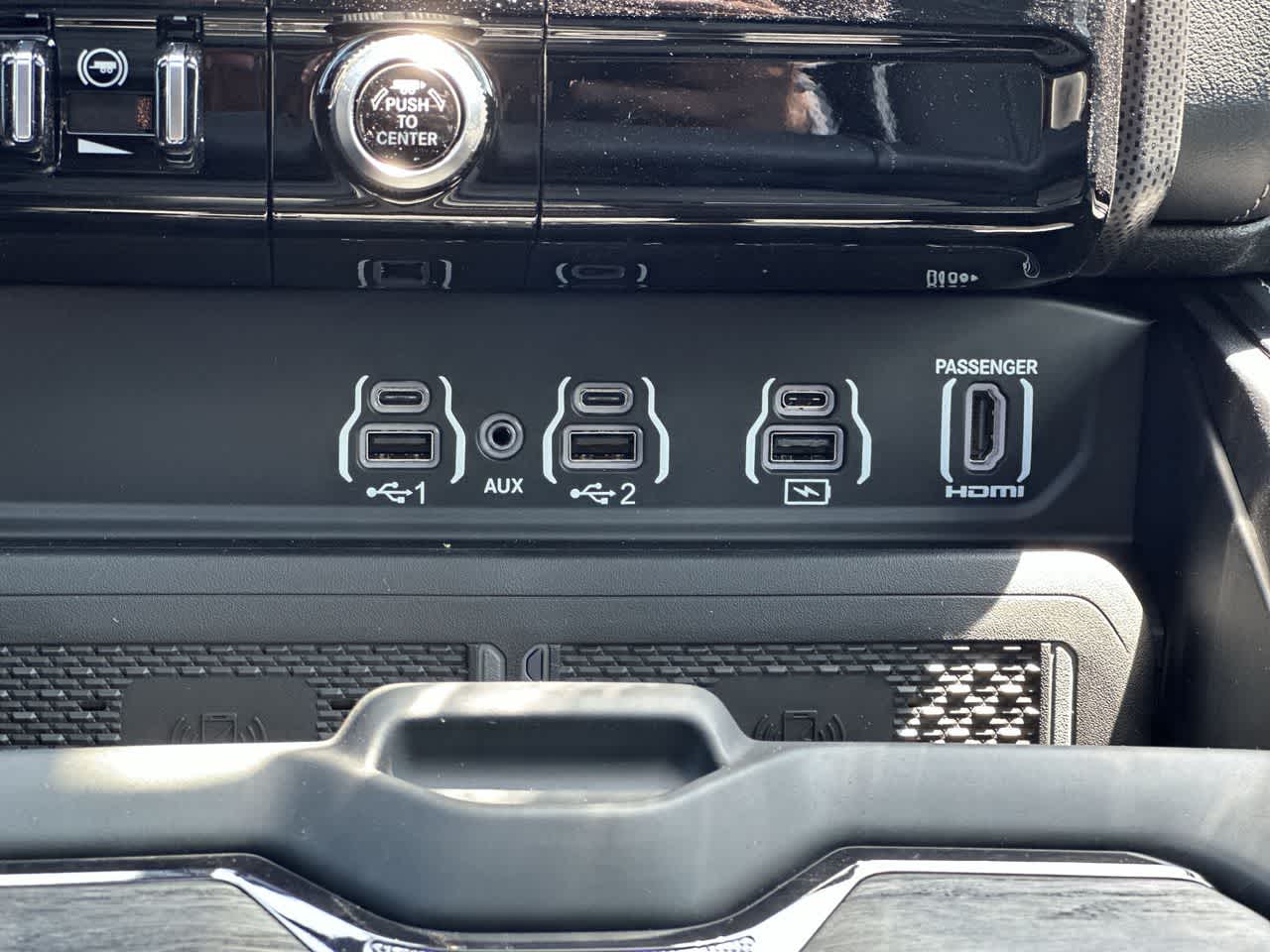 2026 RAM Ram 3500 RAM 3500 LIMITED MEGA CAB 4X4 CAJA DE 6'4'