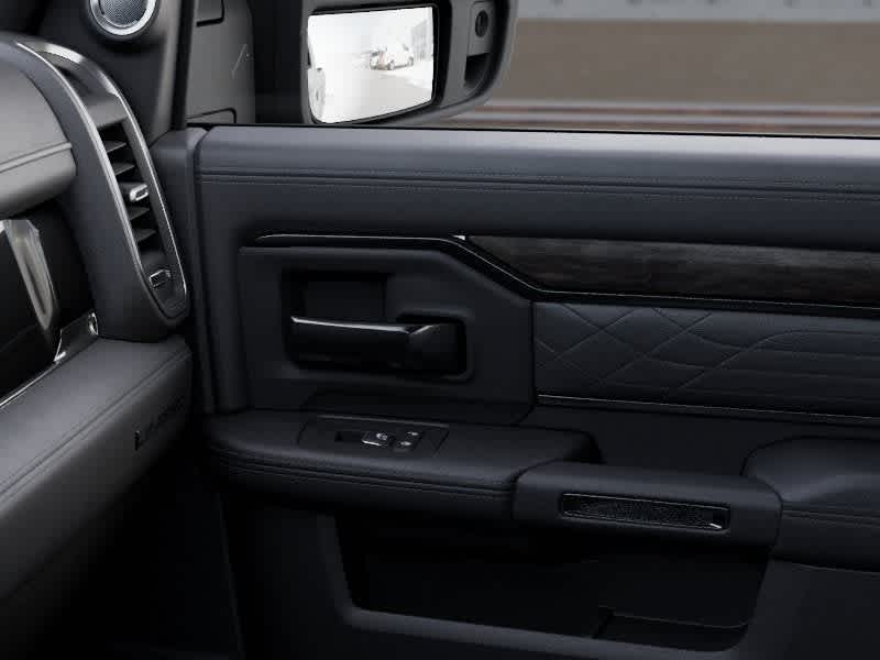 2026 RAM Ram 3500 RAM 3500 LIMITED MEGA CAB 4X4 CAJA DE 6'4'
