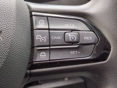 Furgoneta de carga RAM ProMaster 2500 Tradesman de 2025, techo alto, distancia entre ejes de 159 pulgadas, con asiento del acompañante