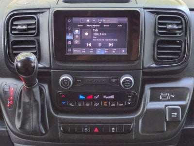 RAM ProMaster 3500 Furgoneta de carga Tradesman de techo alto, 2025, distancia entre ejes de 159 pulgadas, versión EXT