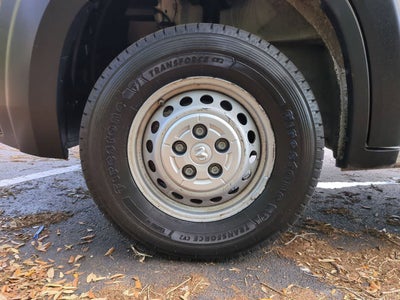 RAM ProMaster 3500 Furgoneta de carga Tradesman de techo alto, 2025, distancia entre ejes de 159 pulgadas, versión EXT
