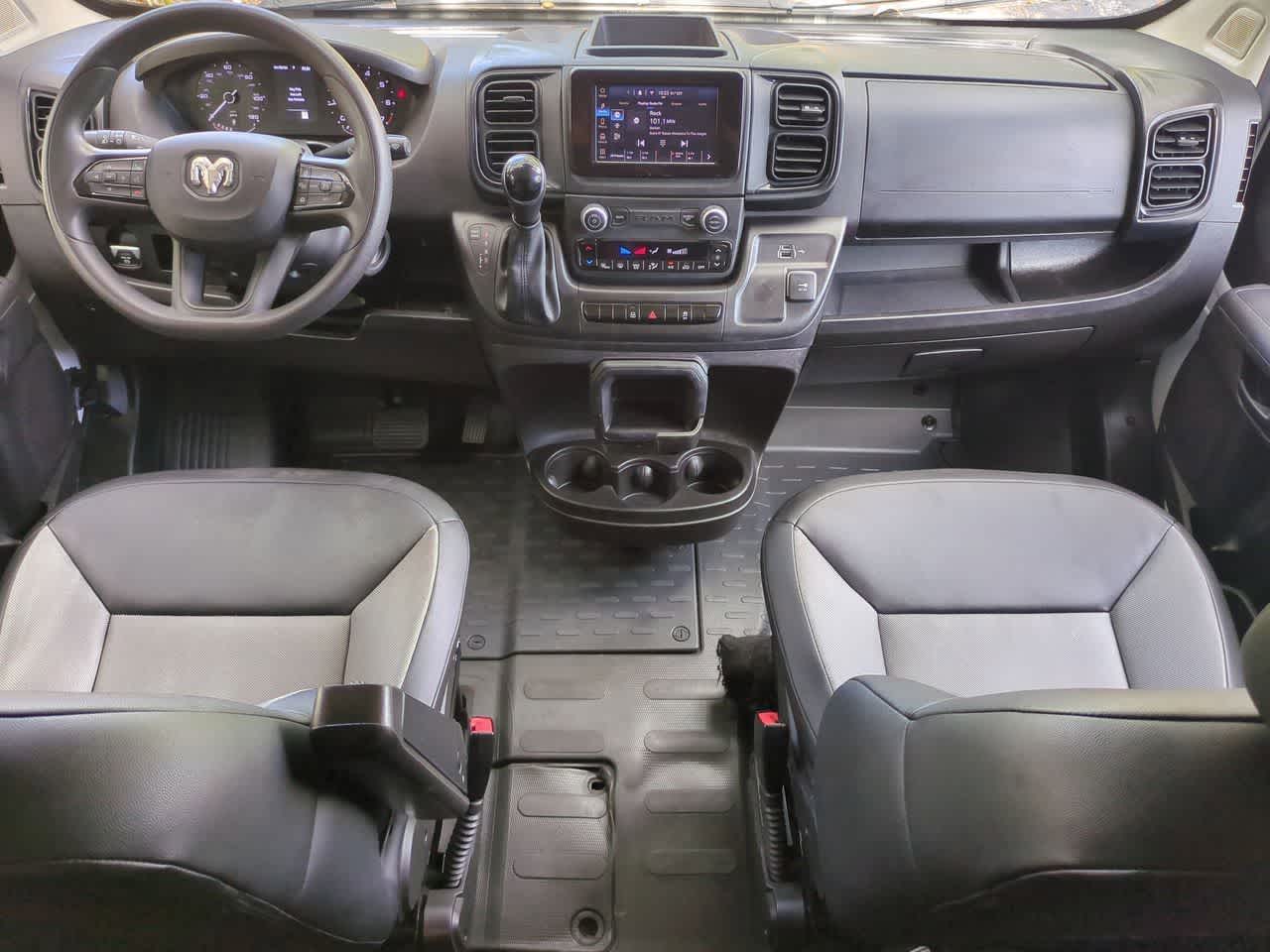 RAM ProMaster 3500 Furgoneta de carga Tradesman de techo alto, 2025, distancia entre ejes de 159 pulgadas, versión EXT