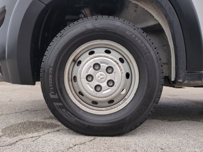 RAM ProMaster 3500 Furgoneta de carga Tradesman de techo alto, 2025, distancia entre ejes de 159 pulgadas, versión EXT