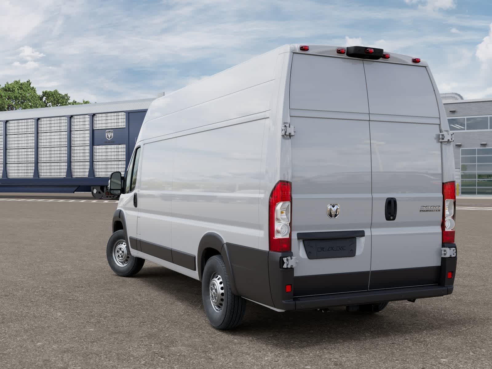 RAM ProMaster 3500 de 2026 RAM PROMASTER 3500 FURGONETA DE CARGA PARA PROFESIONALES CON TECHO SUPERALTO, DISTANCIA ENTRE EJES DE 159', EXT.