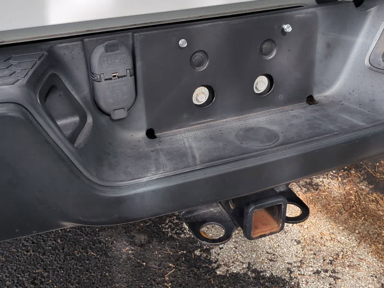 RAM 1500 Classic Tradesman de 2022, cabina doble, tracción 4x2 y caja de 1,70 m