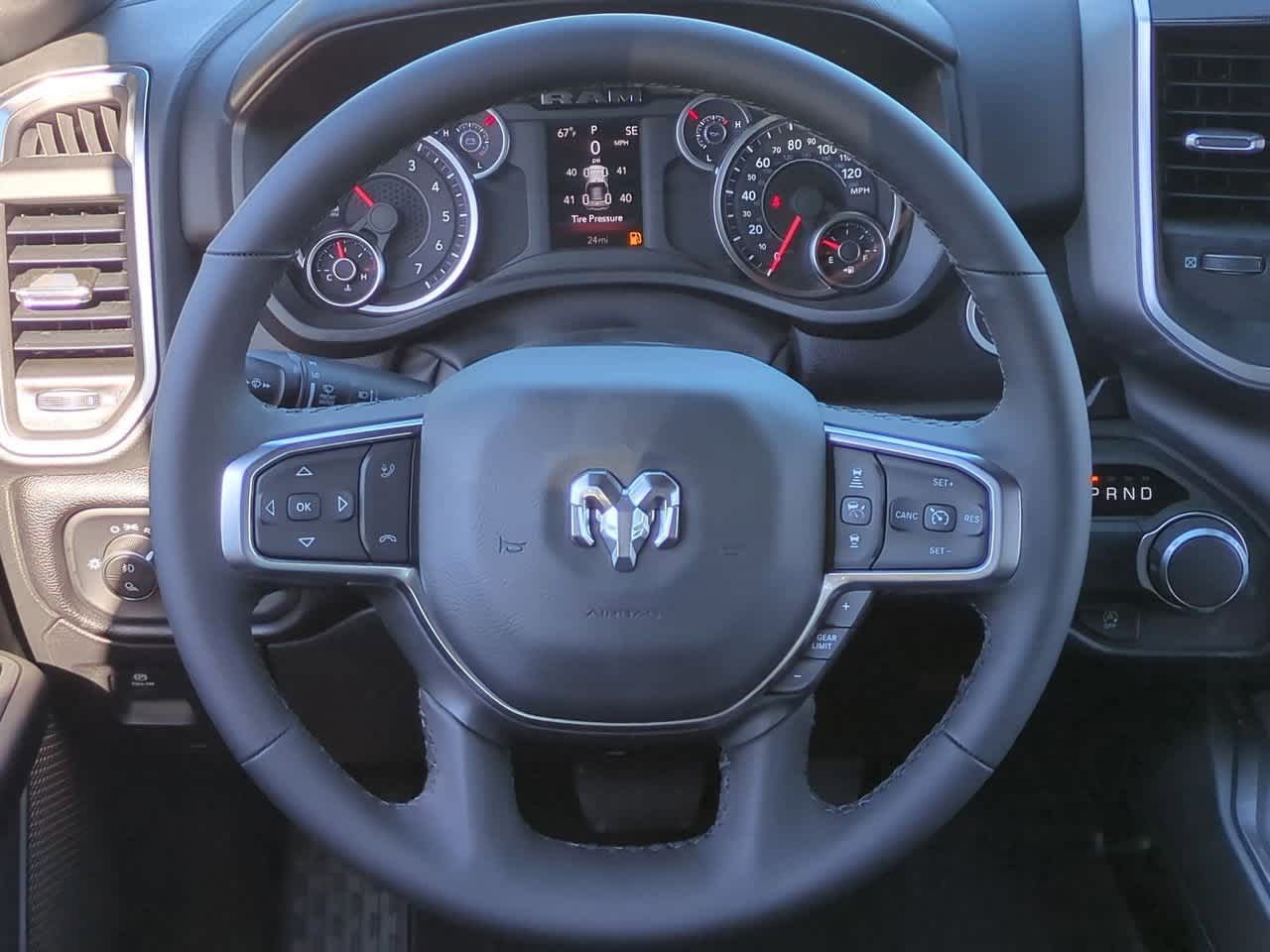 2026 RAM Ram 1500 RAM 1500 BIG HORN CREW CAB 4X2 5'7' BOX