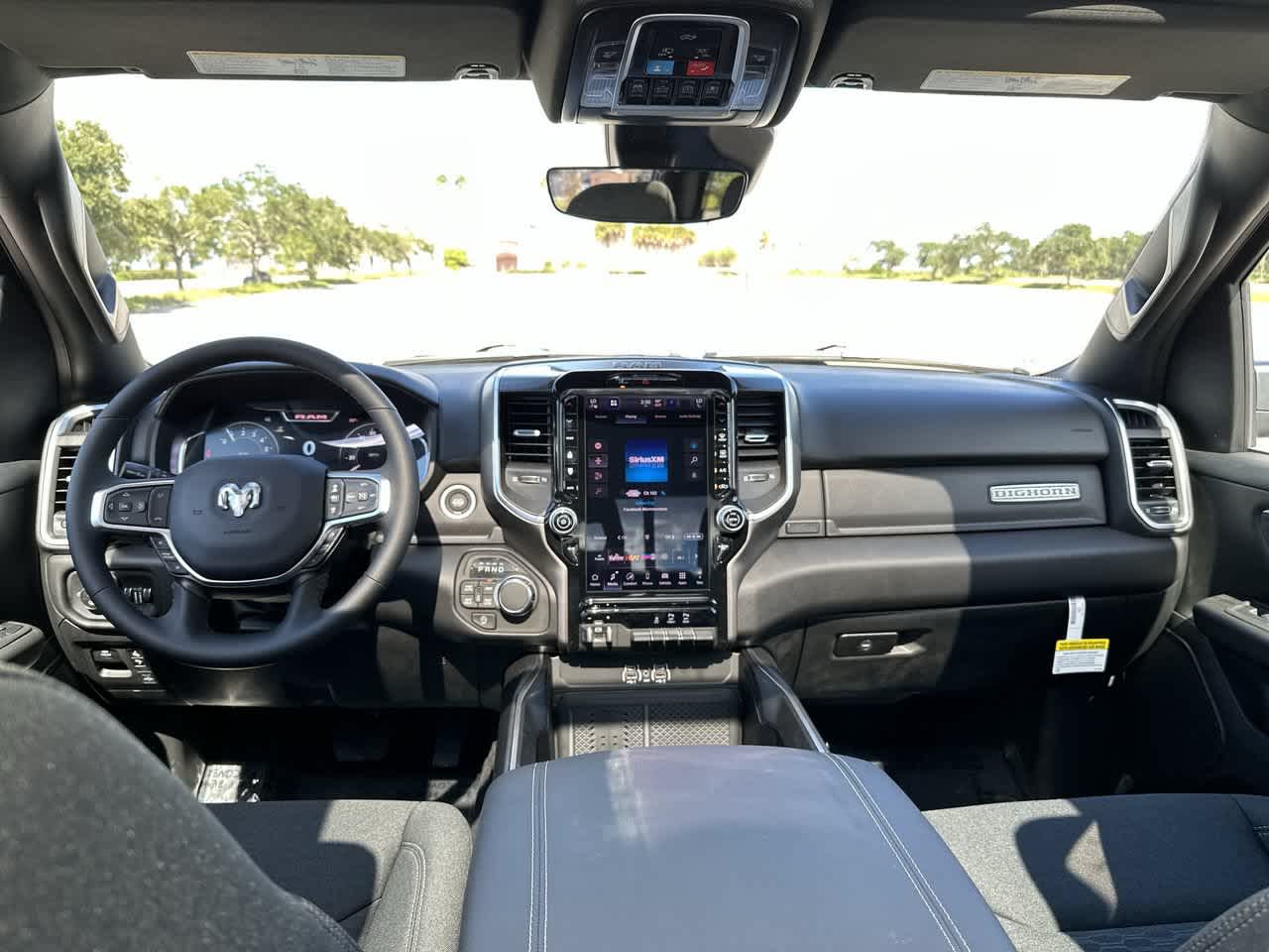 RAM 1500 de 2027, RAM 1500 BIG HORN, CABINA DOBLE, 4X4, CAJA DE 5'7'